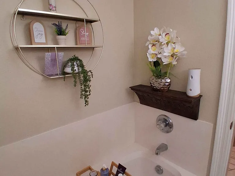 4507 Furling Ln — Photo 7