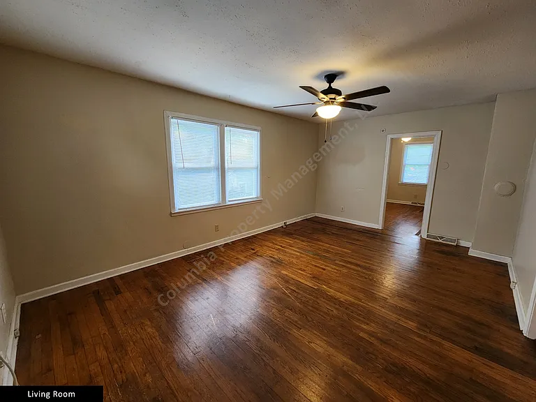 816 Howard St — Photo 7
