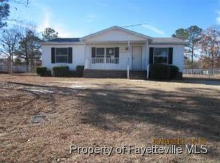 1806 Obannon Dr, Raeford, NC 28376
