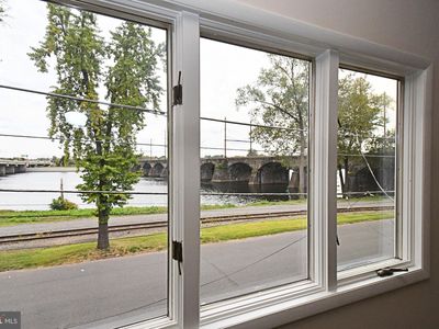 209 S Delmorr Ave, Morrisville, PA, 19067