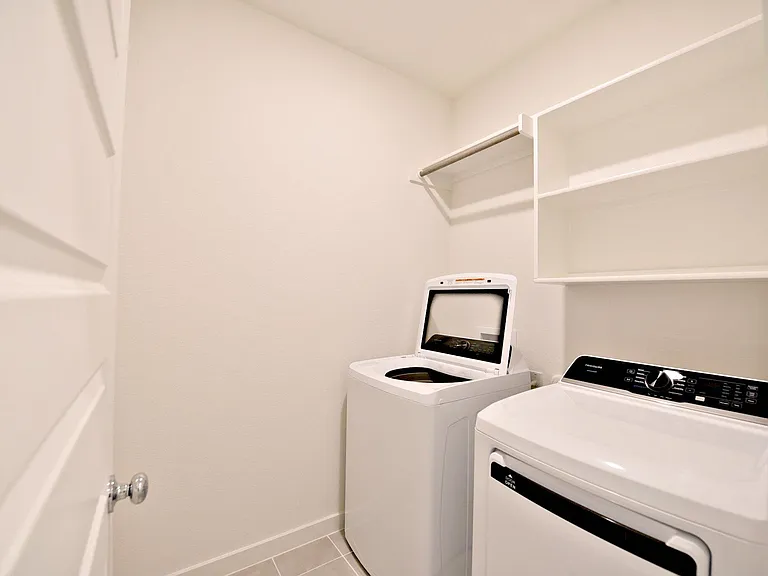108 Divisadero Dr — Photo 12