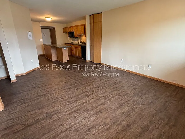 1931 Dupont Dr #103 — Photo 2