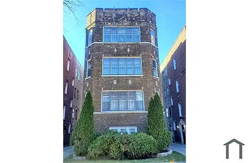 8028 S Phillips Ave #3 Photo 1