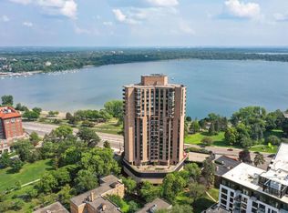 2950 Dean Pkwy APT 2205, Minneapolis, MN 55416
