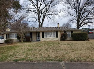 5068 Helene Rd, Memphis, TN 38117