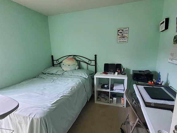 5th image of 815 N Katydid Ct