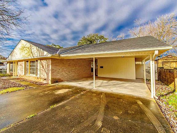 3rd image of 108 Len Ct