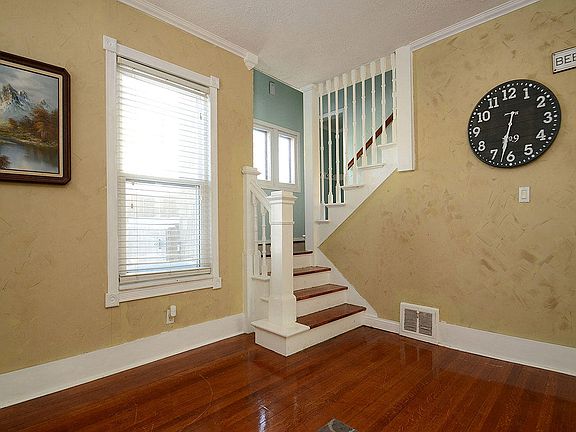 5th image of 801 N 50th St