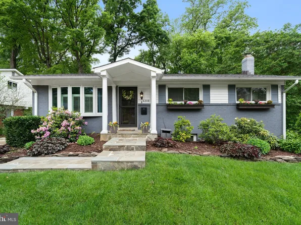 4208 Sideburn Rd, Fairfax, VA 22030