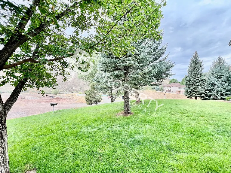 796 Castle Valley Blvd #E — Photo 15