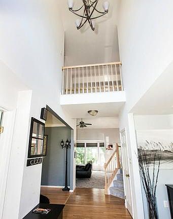4th image of 9763 Water Oak Dr