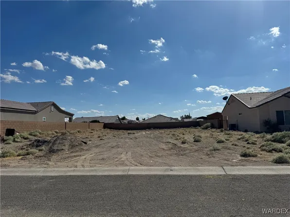 2120 E Oasis Ln, Fort Mohave, AZ 86426