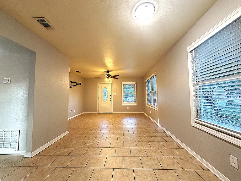 515 Blake St — Photo 2