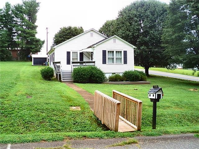 1st image of 117 Wilson Dr