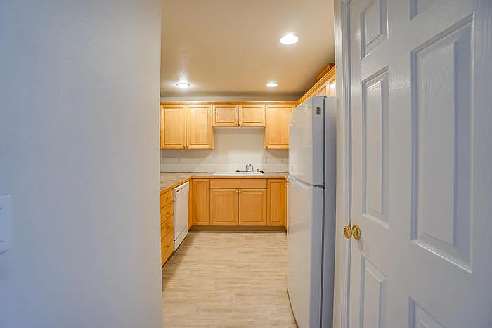 13911 NE 7th Ct — Photo 15