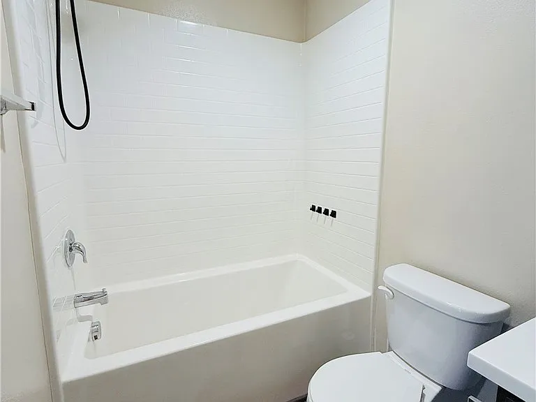 2636 Red Pine St — Photo 18