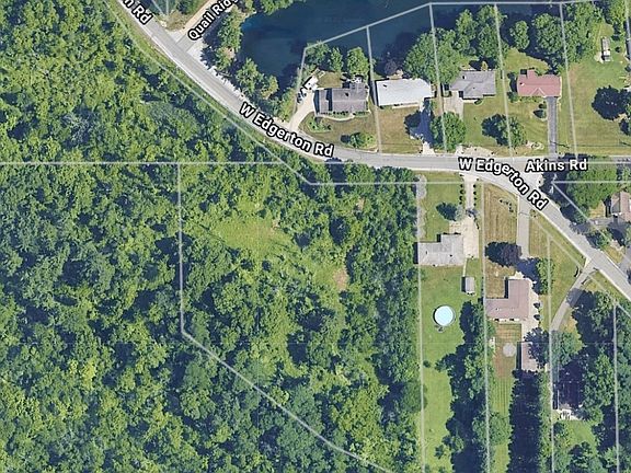 3rd image of 11861 Edgerton Rd