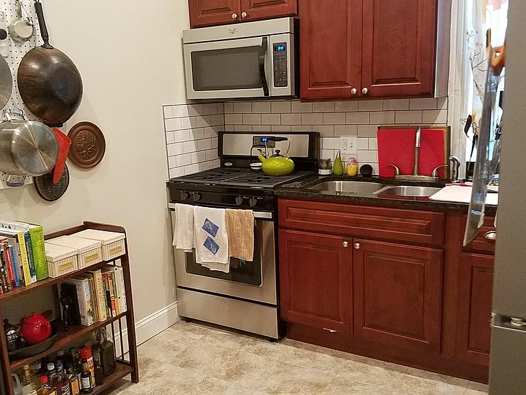 4706 Cedar Ave #1 — Photo 9