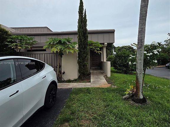 2nd image of 7439 SW 106th Ct