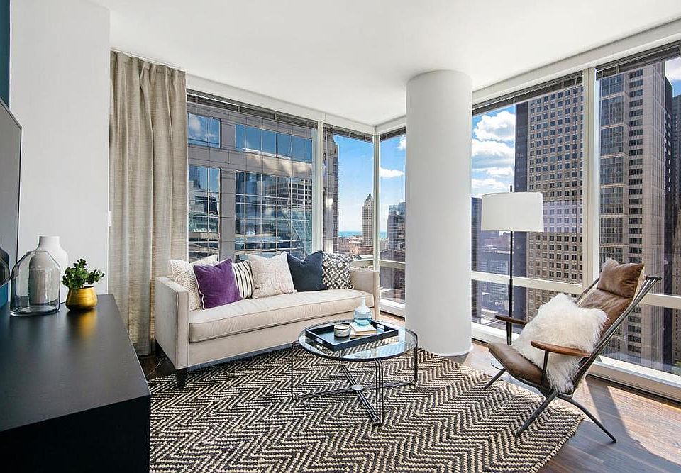 1st image of 5348 W Hanson Ave #110