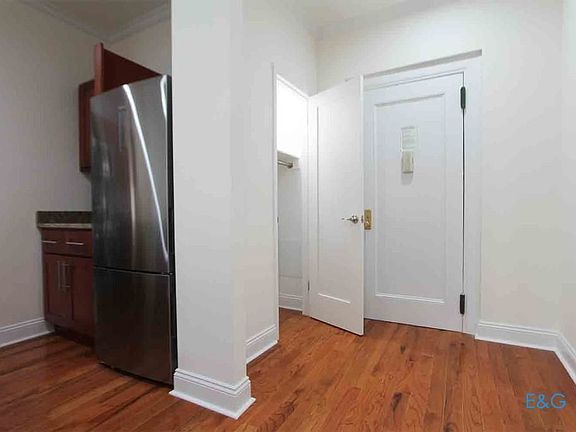 4th image of 1 Bennett Ave APT 43