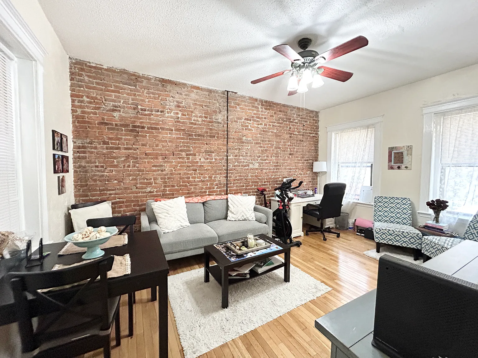 1 bed, 9999 sqft, $3,295 — Photo 4