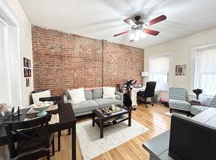 39 Hemenway St #2A, Boston, MA 02115