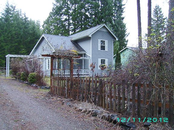 5th image of 2411 E Saint Andrews Dr N