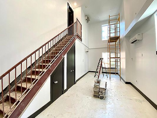5th image of 141 Tompkins Ave #2A