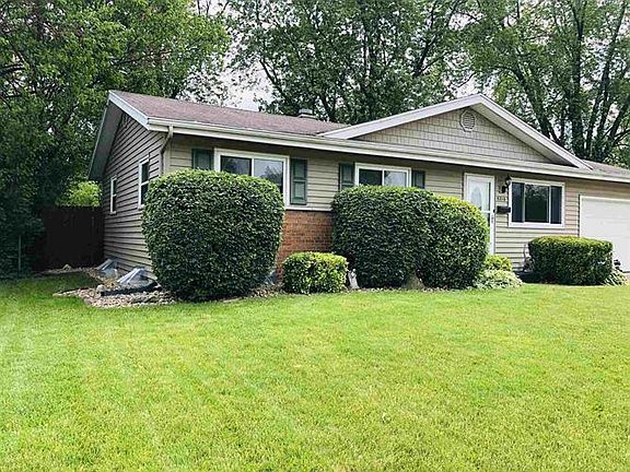 3rd image of 5210 Mayfair Pl