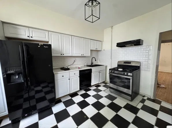 36 Rutgers Ave Floor 1, Jersey City, NJ 07305