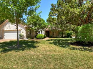 106 Hill Country Dr, Georgetown, TX 78633