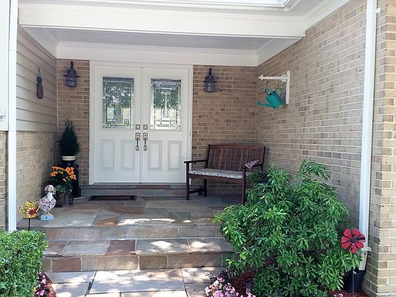 2nd image of 9808 Doulton Ct