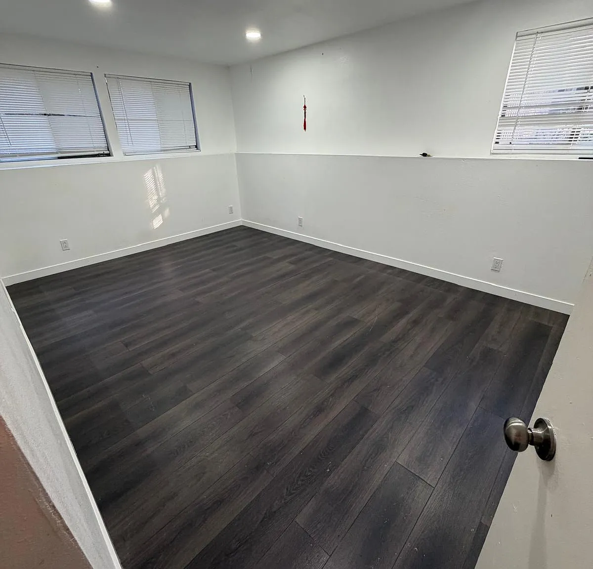 5 bed, 2140 sqft, $3,800 — Photo 4