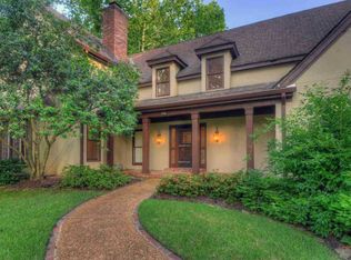 6081 Wood Way Dr, Memphis, TN 38120