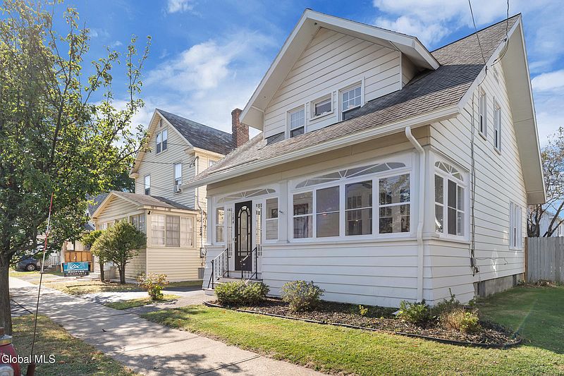 3rd image of 184 Benson Street