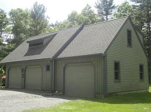 4th image of 121 Cranberry Dr