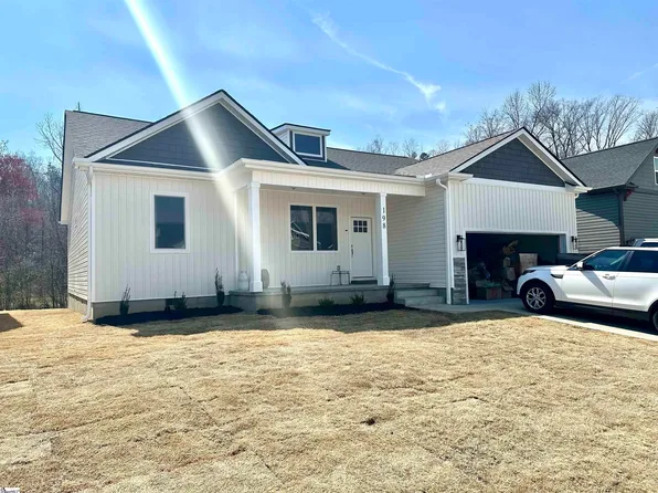 198 Page Creek Blvd, Landrum, SC 29356
