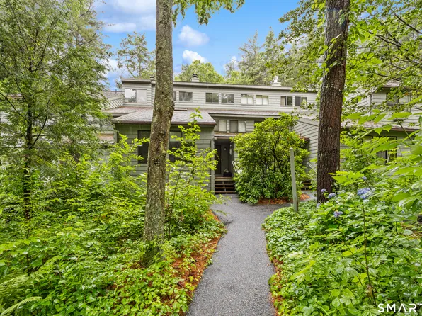 67 Woodside Circle #67, Torrington, CT 06790