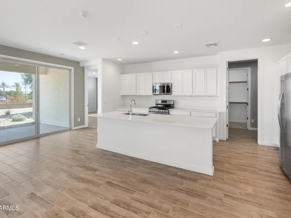 17383 W CHAMA Drive, Surprise, AZ 85387