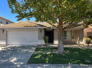 9829 Lucca Way, Elk Grove, CA 95757