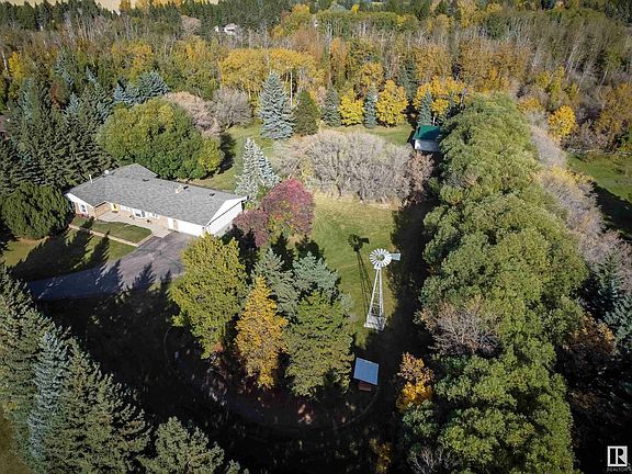 2nd image of 52224 Range Road 275 Unit 31