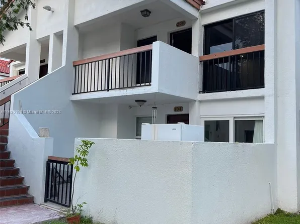 7525 SW 153rd Pl APT 204-11, Miami, FL 33193