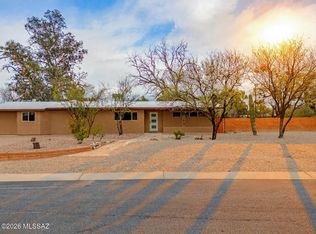 6821 E Nasumpta Dr, Tucson, AZ 85715