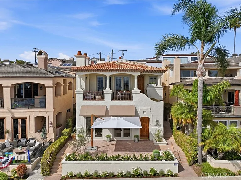 2614 Ocean Blvd #B — Photo 2