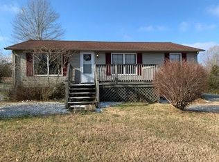 3240 Meadows Rd, Cumberland Furnace, TN 37051