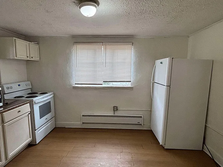 1728 Telfair St #B — Photo 3