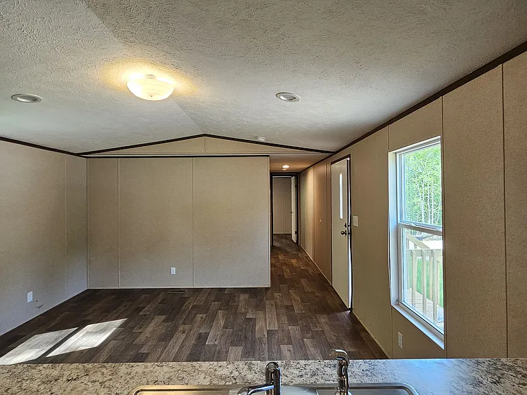 525 Kelly Rd #3 — Photo 11