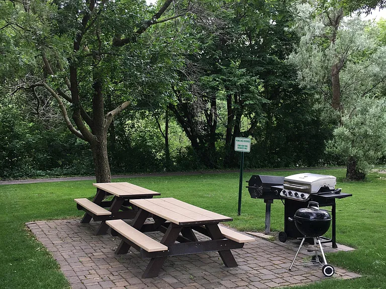 Condo community BBQ and Picnic area
