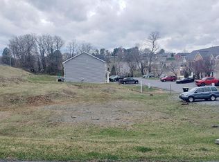 1-6 Hillside Way, Waynesboro, PA 17268